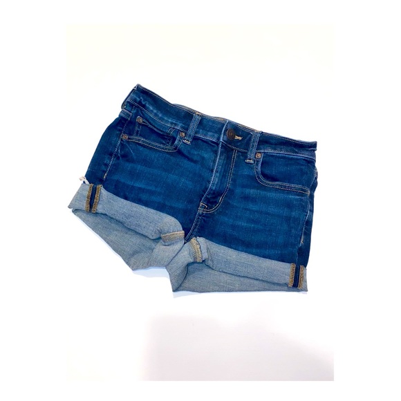 AMERICAN EAGLE hi rise cuffed shorts - Picture 1 of 5